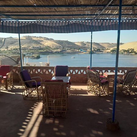 Labib Guest House Aswan Buitenkant foto