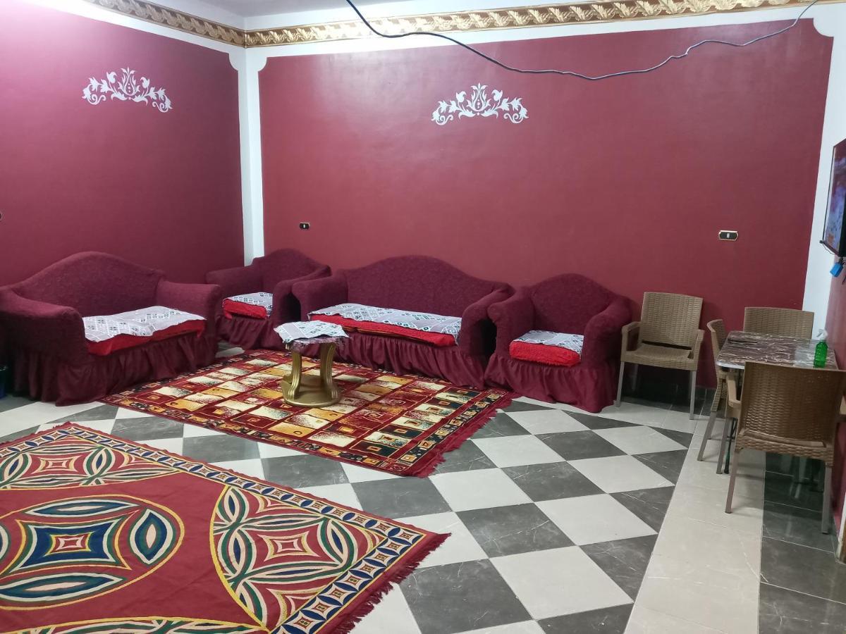 Labib Guest House Aswan Buitenkant foto