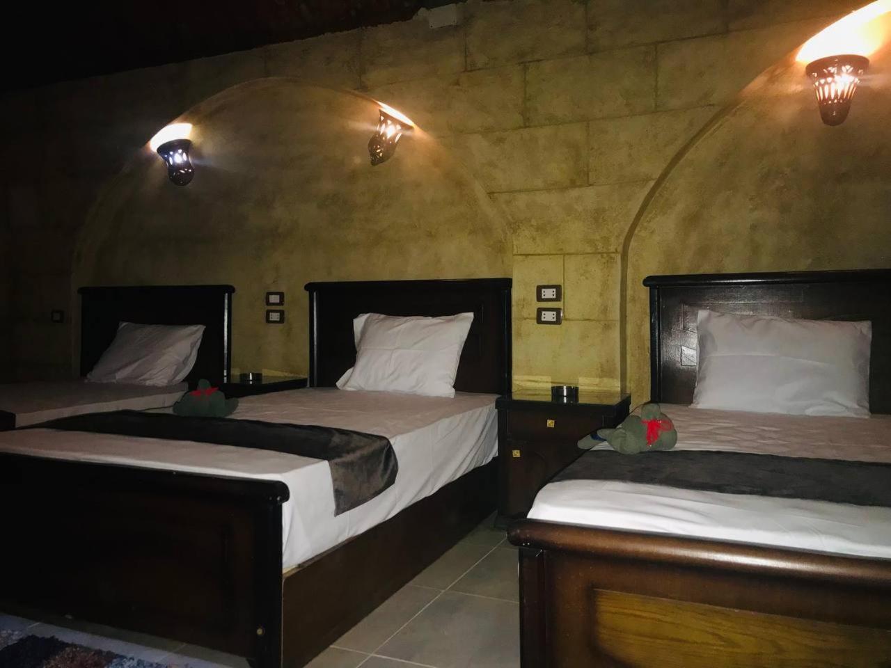 Labib Guest House Aswan Buitenkant foto