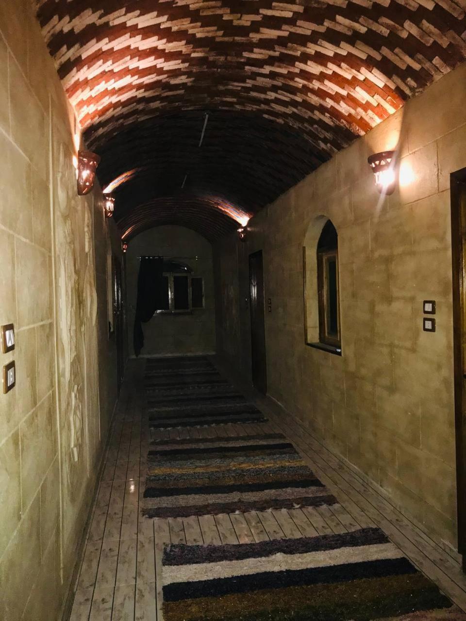Labib Guest House Aswan Buitenkant foto