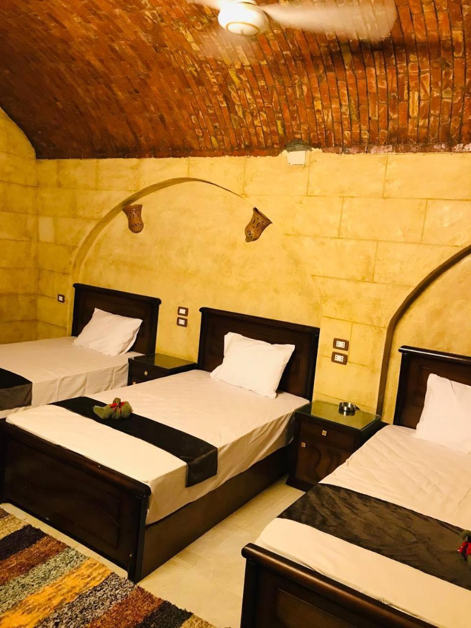 Labib Guest House Aswan Buitenkant foto