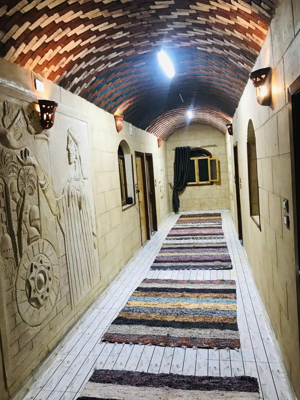 Labib Guest House Aswan Buitenkant foto