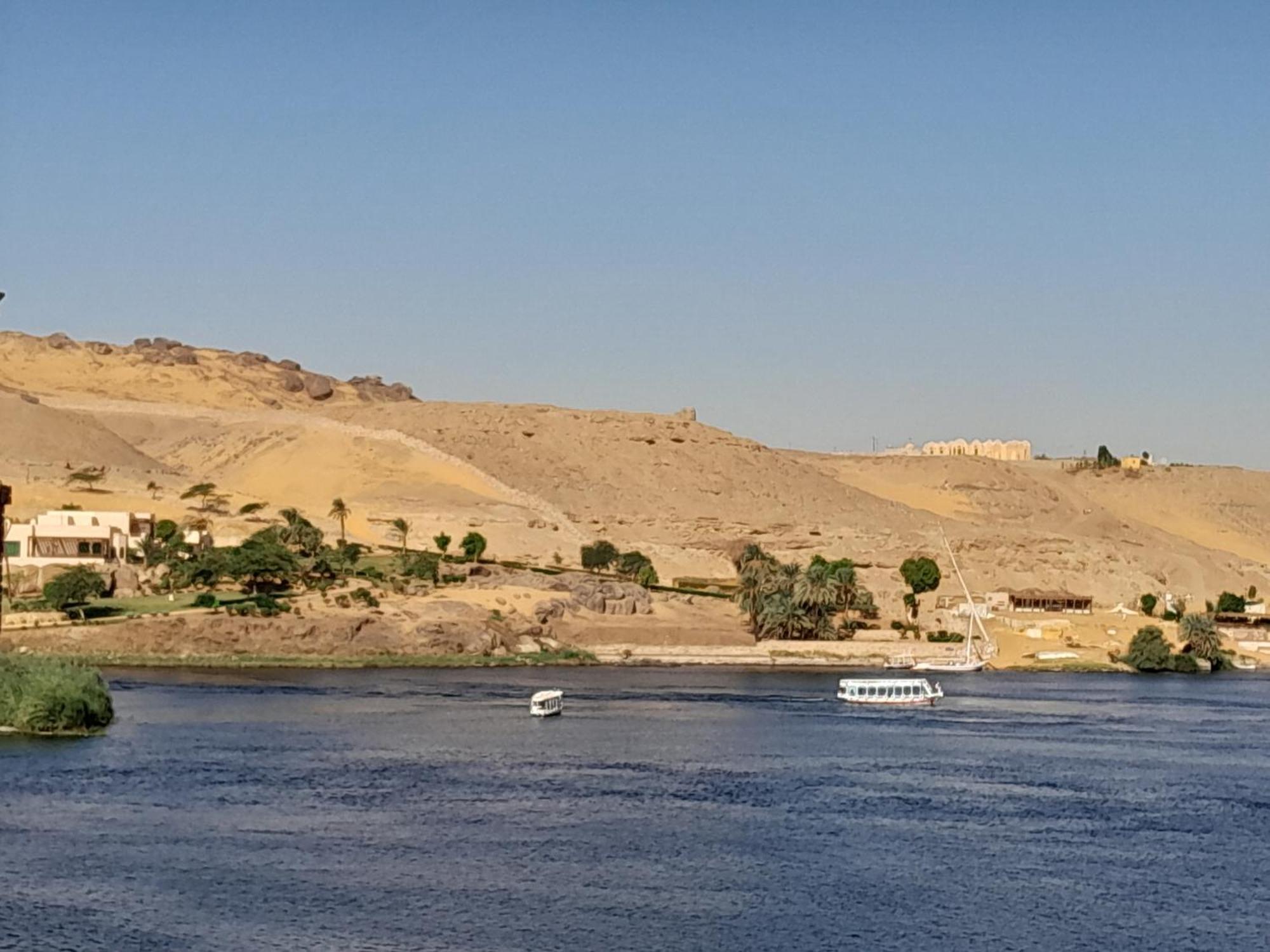 Labib Guest House Aswan Buitenkant foto