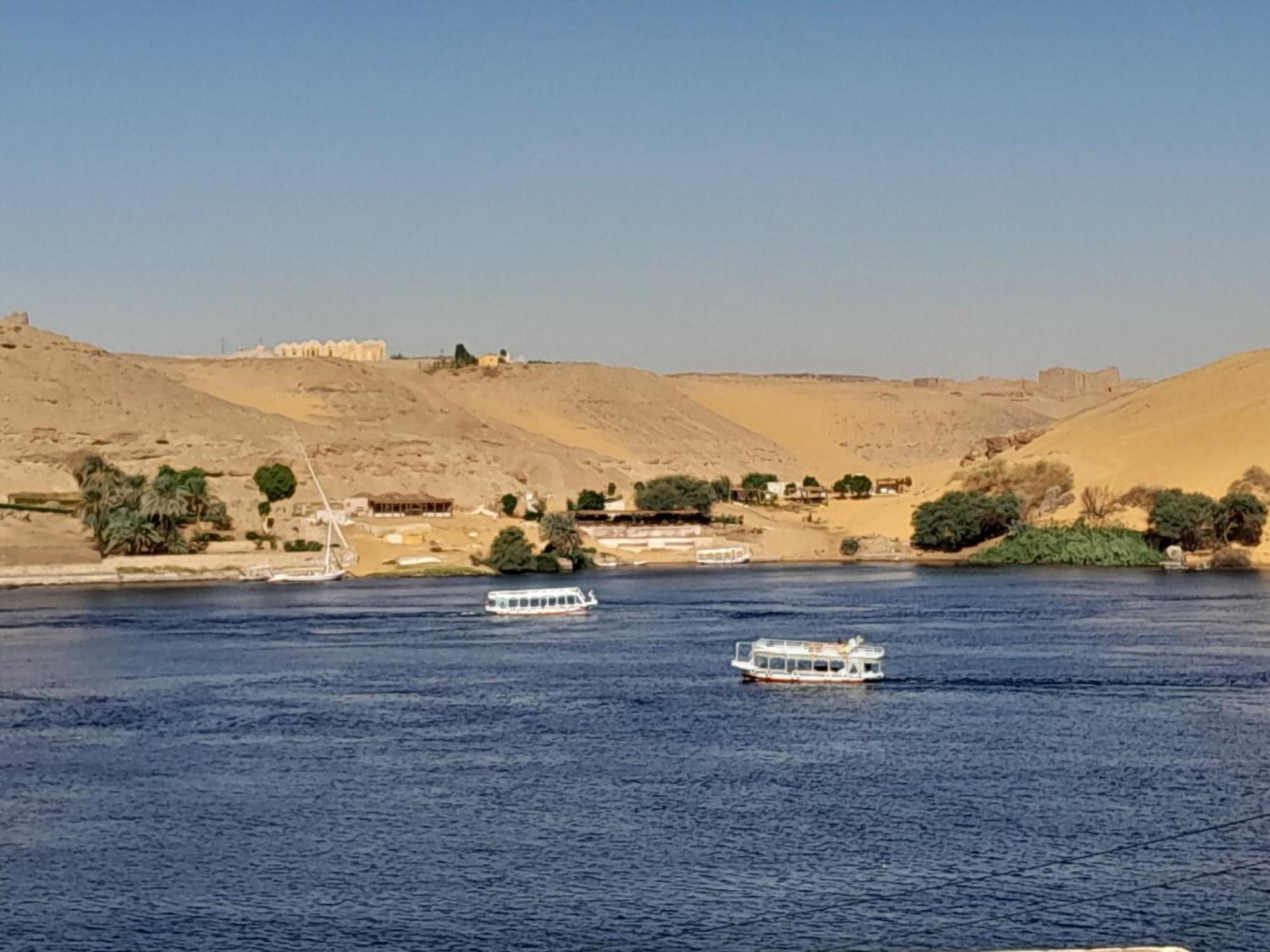 Labib Guest House Aswan Buitenkant foto